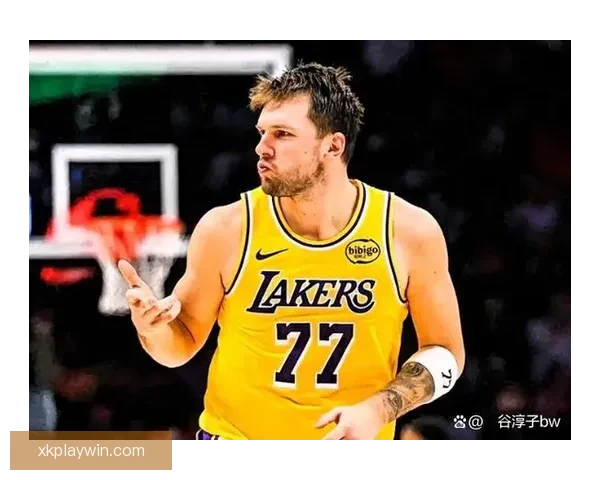 雷迪克称赞东契奇表现超凡 不在意外界争冠质疑