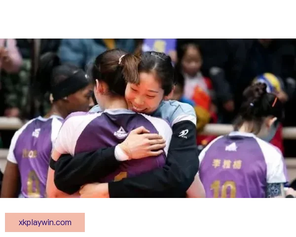 华子坦言比赛替补原因是因内急临时离场上厕所